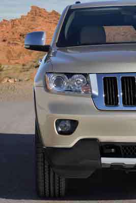 0904-grand-cherokee-2011-15.jpg