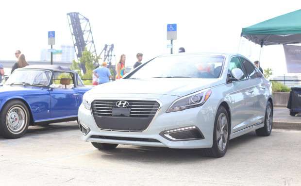 Hyundai Sonata Hybrid 2016