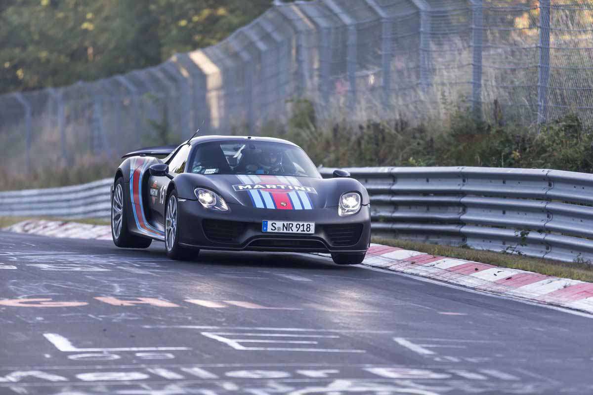 Porsche 918 Spyder impone récord en Nürburgring