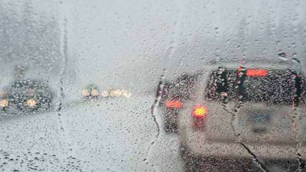 Driving-in-rains-021