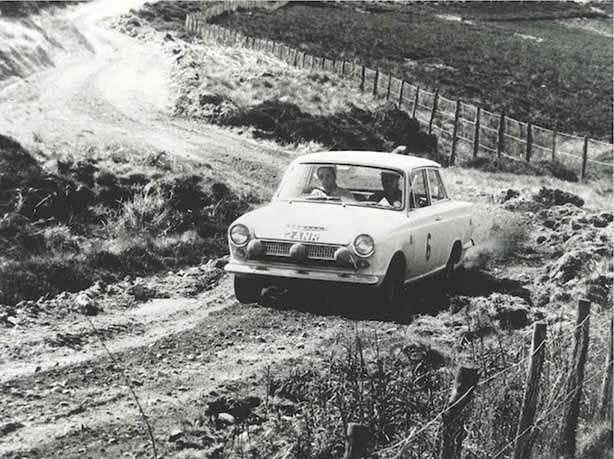 ford Cortina-4