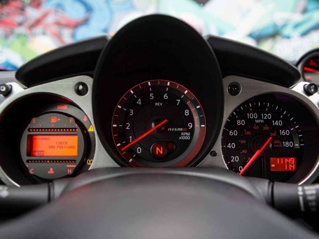 Nissan 370z Nismo 2014 Interior 04 Queautocompro