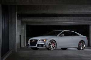 Audi RS5 Coupé Sport Edition-6