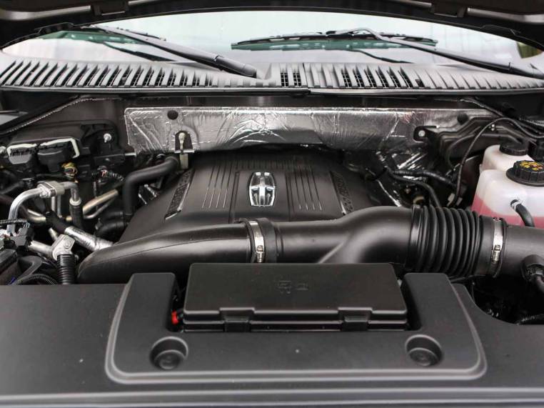 Motor V6 con turbocargador