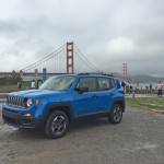 Jeep Renegade 2015 posa orgulloso en San Francisco
