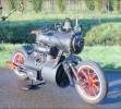 Motocicleta Black Pearl con motor de vapor.