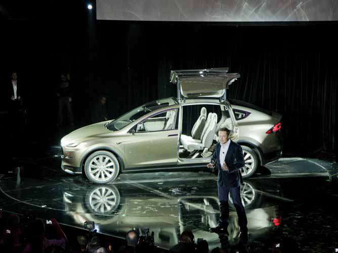 Tesla Model X debut