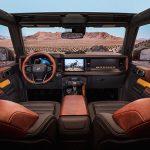ford-bronco-2-door-2021-interior.jpg
