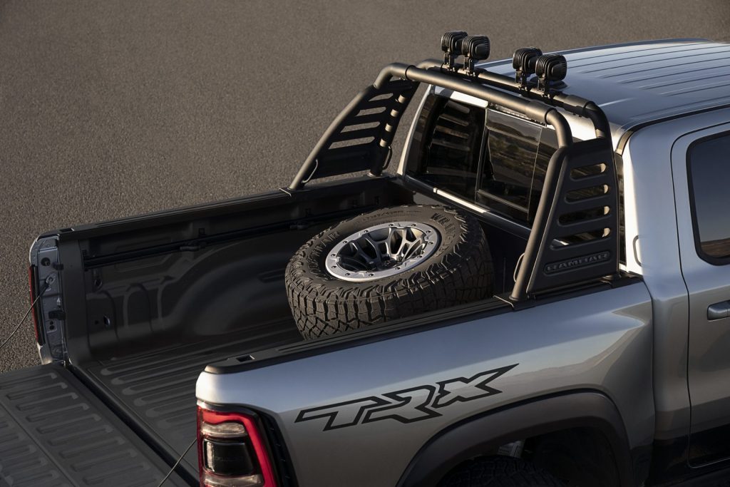Ram 1500 TRX - Soporte para neumático trasero Mopar
