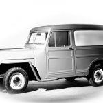 Jeep Panel Delivery 1946-1964
El modelo Station Wagon generó una variante Panel que incluso se mantuvo en producción en Sudamérica hasta los años 70. La capacidad y aguante del Jeep Willys se trasladaron a un modelo de trabajo. Es una idea que suena bien incluso en la actualidad.