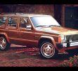 En 1984, el nombre Wagoneer se trasladó a las variantes más equipadas de la Cherokee XJ monocasco. Jeep tenía la intención de sustituir a la Wagoneer SJ por la XJ, pero tuvo que esperar.