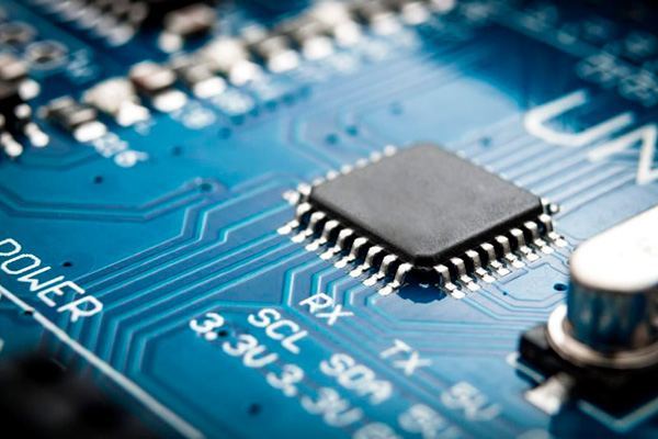 semiconductor-circuito-integrado-microchip.agosto-2021.jpg