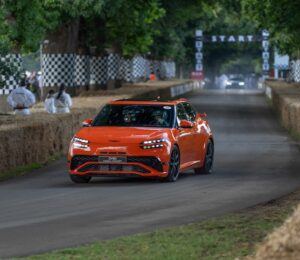 Genesis GV60 Magma Concept en Goodwood